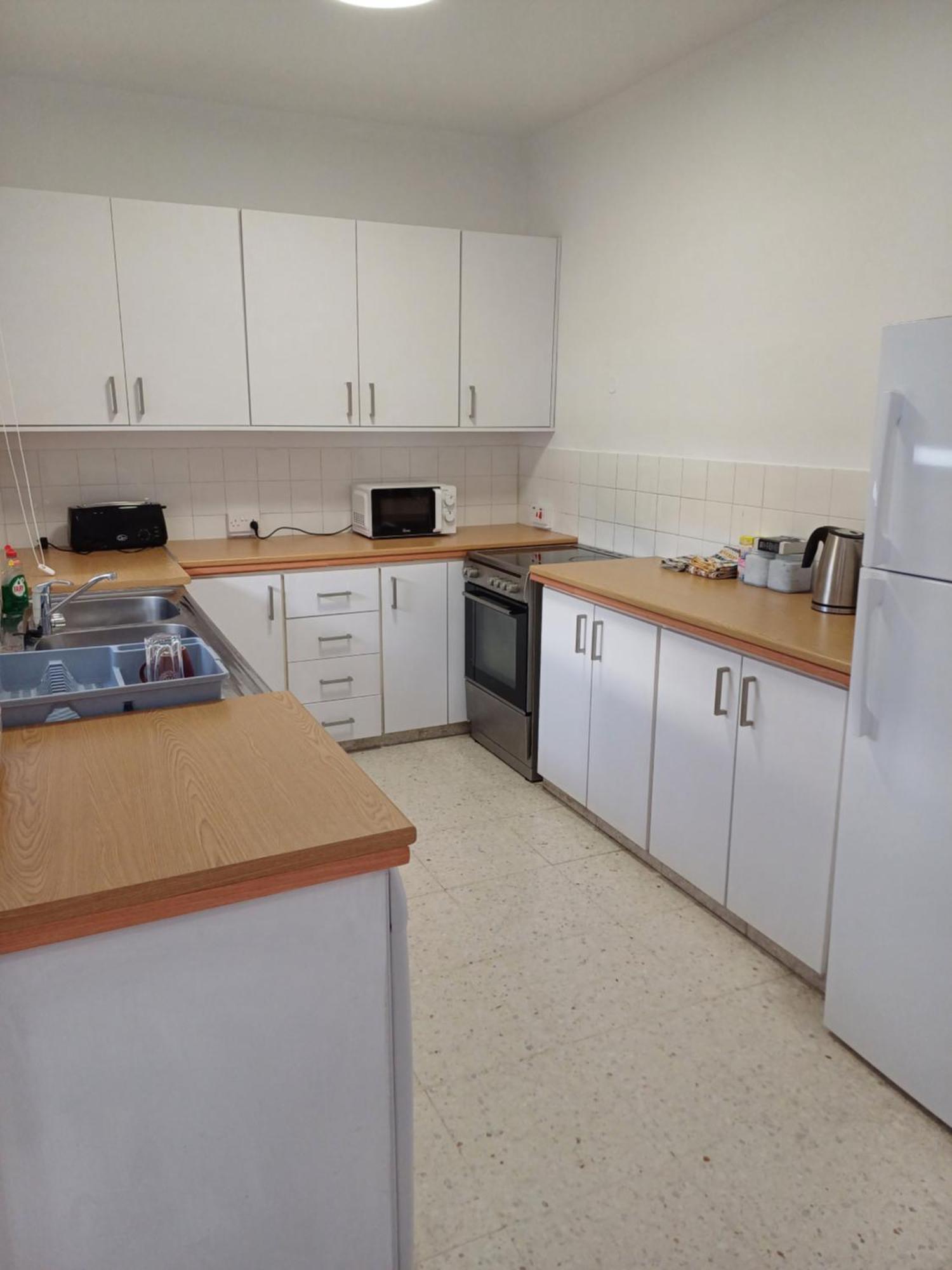 Spacious 2 Bedroom Appartment Near Mall -Internet 1Gbps Paphos Exterior photo